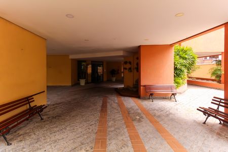 Apartamento para alugar com 70m², 3 quartos e 1 vagaEntrada