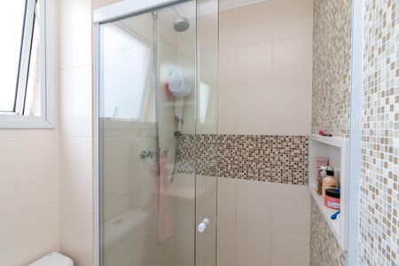 Apartamento à venda com 84m², 3 quartos e 2 vagas Apartamento à venda com 84m², 3 quartos e 2 vagasBanheiro da Suíte