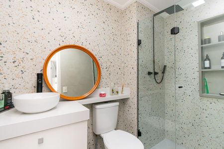 Apartamento à venda com 63m², 2 quartos e 1 vagaBanheiro 2