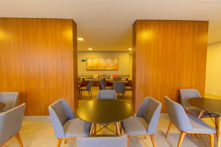 Apartamento à venda com 63m², 2 quartos e 1 vagaÁrea comum