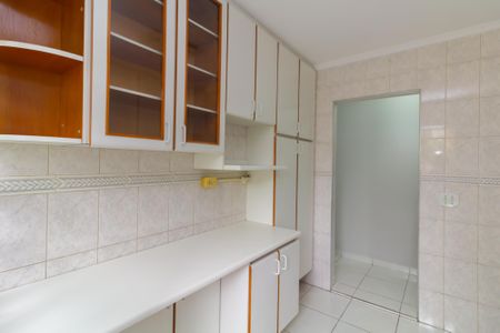 Apartamento para alugar com 71m², 2 quartos e 1 vaga Apartamento para alugar com 71m², 2 quartos e 1 vagaCozinha e Área de Serviço