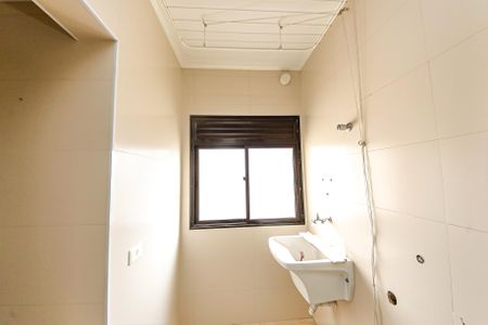 Apartamento à venda com 68m², 3 quartos e 1 vagaÁrea de Serviço