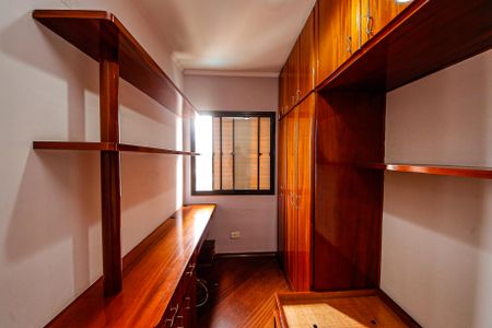 Apartamento à venda com 68m², 3 quartos e 1 vagaQuarto 2