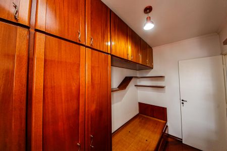 Apartamento à venda com 68m², 3 quartos e 1 vagaQuarto 2