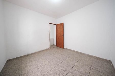 Quarto de casa para alugar com 1 quarto, 50m² em Jardim Santa Maria, São Paulo