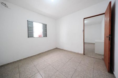 Quarto de casa para alugar com 1 quarto, 50m² em Jardim Santa Maria, São Paulo