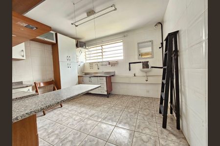 Casa para alugar com 113m², 2 quartos e 1 vagaCozinha