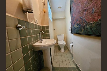 Casa para alugar com 113m², 2 quartos e 1 vagaLavabo