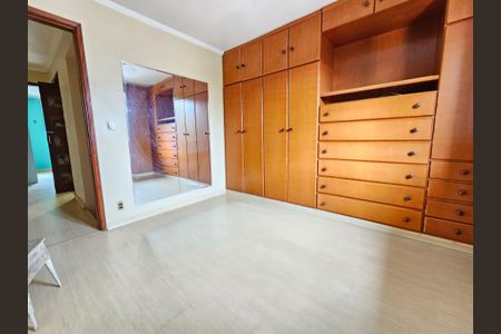 Casa para alugar com 113m², 2 quartos e 1 vagaQuarto 2