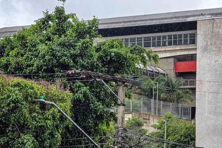 Apartamento para alugar com 37m², 1 quarto e 1 vagaMonotrilho (visão do quarto) Próximo do imóvel