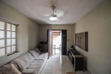 Sala de casa para alugar com 3 quartos, 92m² em Centro, Belford Roxo