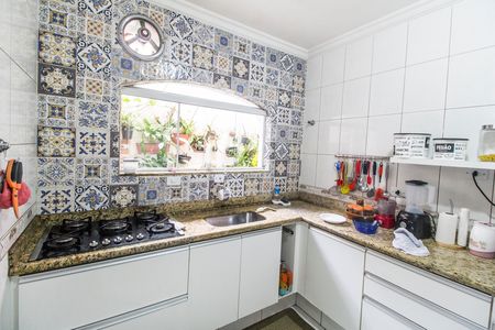 Casa para alugar com 200m², 3 quartos e 3 vagas Casa para alugar com 200m², 3 quartos e 3 vagasCozinha