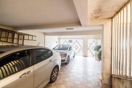 Casa para alugar com 200m², 3 quartos e 3 vagas Casa para alugar com 200m², 3 quartos e 3 vagasGaragem