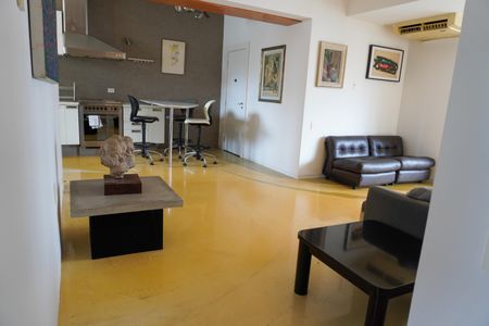 Apartamento para alugar com 93m², 2 quartos e 1 vaga