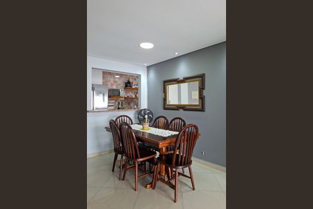 Apartamento para alugar com 93m², 2 quartos e 2 vagas Apartamento para alugar com 93m², 2 quartos e 2 vagasSala