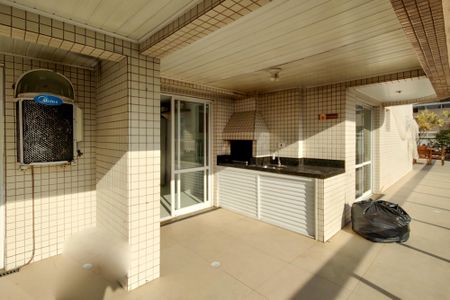 Apartamento para alugar com 93m², 2 quartos e 2 vagas Apartamento para alugar com 93m², 2 quartos e 2 vagasÁrea comum - Churrasqueira