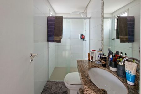 Apartamento para alugar com 93m², 2 quartos e 2 vagas Apartamento para alugar com 93m², 2 quartos e 2 vagasBanheiro da Suíte 2