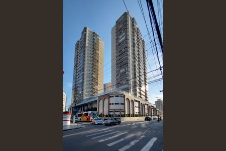 Apartamento para alugar com 93m², 2 quartos e 2 vagas Apartamento para alugar com 93m², 2 quartos e 2 vagasFachada do Prédio