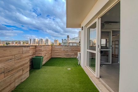 Apartamento à venda com 230m², 3 quartos e 1 vagaCobertura - Varanda