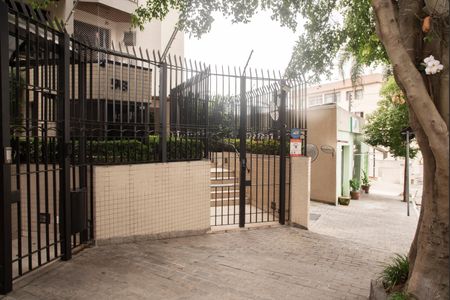 Apartamento à venda com 98m², 3 quartos e 2 vagasFrente