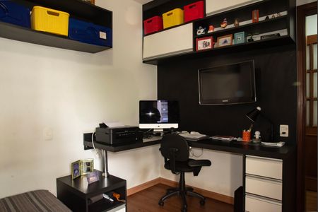 Apartamento à venda com 98m², 3 quartos e 2 vagasQuarto 1