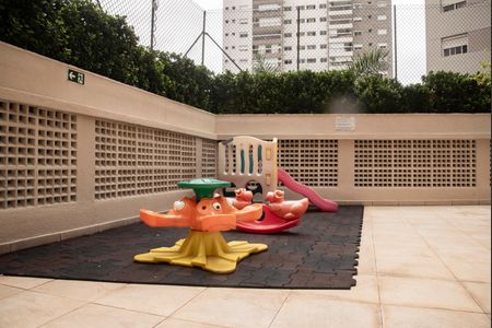 Apartamento à venda com 98m², 3 quartos e 2 vagasÁrea comum - Playground