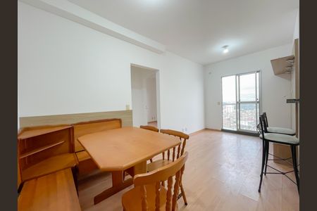 Sala de apartamento para alugar com 2 quartos, 48m² em Bussocaba, Osasco