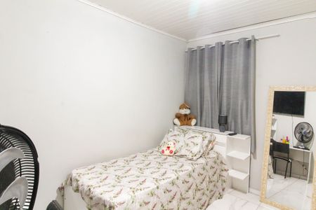 Quarto 2 de casa à venda com 7 quartos, 60m² em Olaria, Canoas
