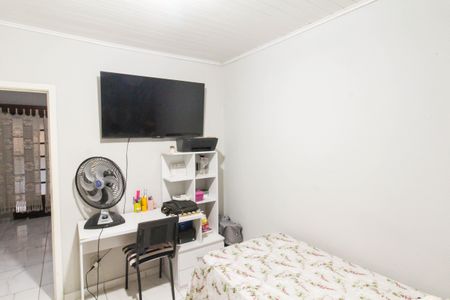 Quarto 2 de casa à venda com 7 quartos, 60m² em Olaria, Canoas