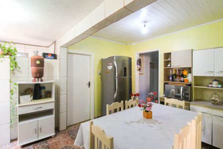 Casa à venda com 60m², 7 quartos e 2 vagasCozinha e Área de Serviço