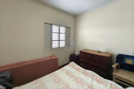 Casa à venda com 251m², 3 quartos e 3 vagas Casa à venda com 251m², 3 quartos e 3 vagasQuarto 3