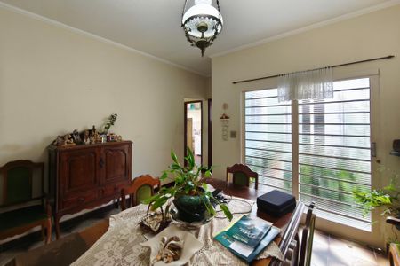 Casa à venda com 251m², 3 quartos e 3 vagas Casa à venda com 251m², 3 quartos e 3 vagasSala de Jantar