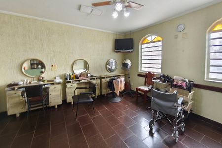 Sala de Estar de casa à venda com 3 quartos, 330m² em Jardim Nova Europa, Campinas