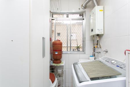 Apartamento à venda com 65m², 3 quartos e 1 vagaÁrea de Serviço 