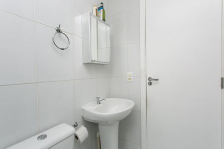 Apartamento à venda com 65m², 3 quartos e 1 vagaBanheiro Social 