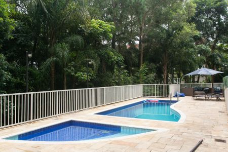 Apartamento à venda com 65m², 3 quartos e 1 vagaÁrea comum - Piscina