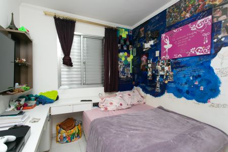 Apartamento à venda com 65m², 3 quartos e 1 vagaQuarto 2