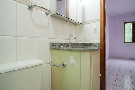 Apartamento para alugar com 70m², 2 quartos e 1 vagaBanheiro da suíte 