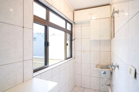 Apartamento para alugar com 70m², 2 quartos e 1 vagaÁrea de serviço
