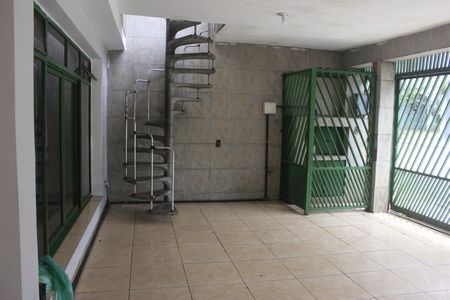 Casa à venda com 300m², 4 quartos e 5 vagasGaragem 