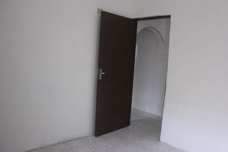 Casa à venda com 300m², 4 quartos e 5 vagasCozinha 