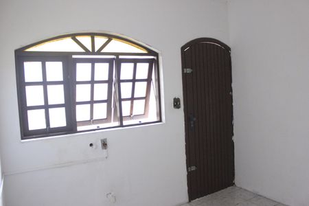 Casa à venda com 300m², 4 quartos e 5 vagasCozinha 