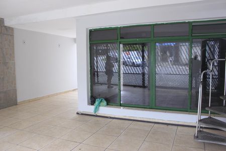 Casa à venda com 300m², 4 quartos e 5 vagasGaragem 