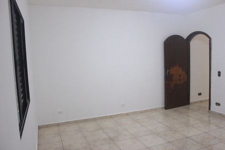 Casa à venda com 300m², 4 quartos e 5 vagasSuíte 2
