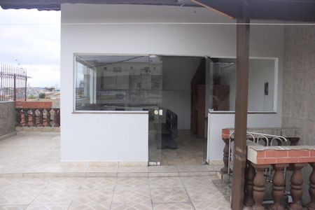 Casa à venda com 300m², 4 quartos e 5 vagasEspaço Gourmet 