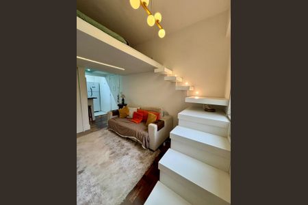 Sala de kitnet/studio para alugar com 1 quarto, 24m² em Flamengo, Rio de Janeiro