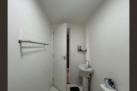 Apartamento para alugar com 35m², 2 quartos e sem vagaBanheiro