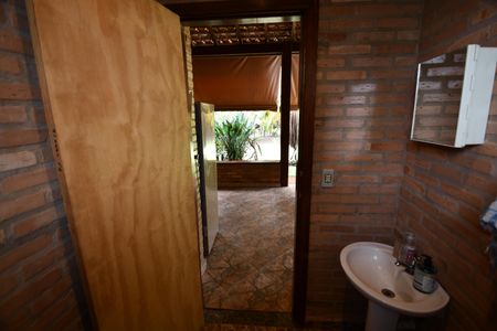 Casa à venda com 1400m², 1 quarto e sem vagaLavabo