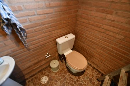 Casa à venda com 1400m², 1 quarto e sem vagaLavabo