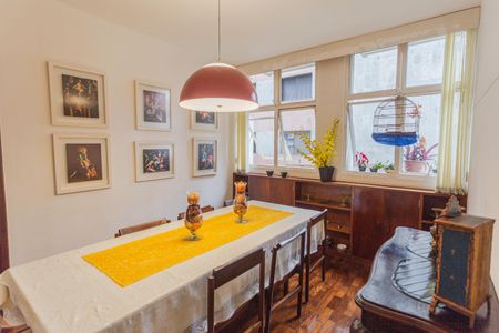 Apartamento para alugar com 198m², 4 quartos e 4 vagas Apartamento para alugar com 198m², 4 quartos e 4 vagasCopa